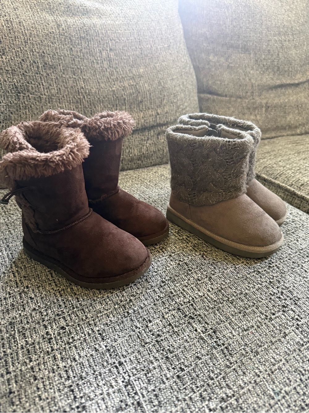 Kohl's Girls Faux-Fur Winter Boots in Dark Brown and Light Brown